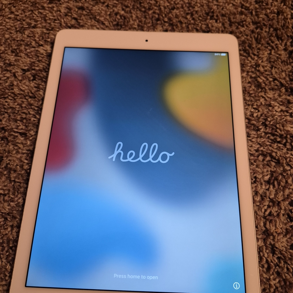 Apple iPad Tablet  Air 2 64gb